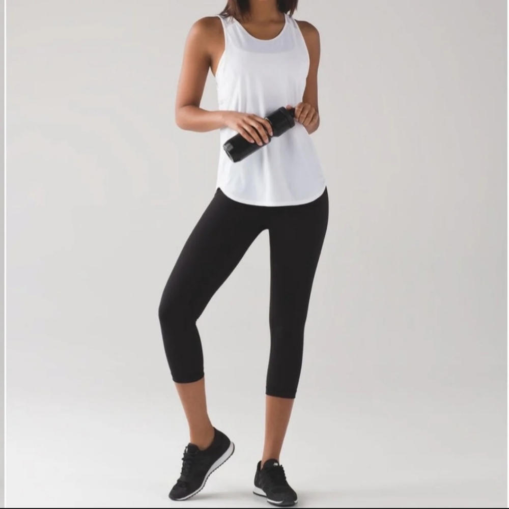 Lululemon Wunder Under Luxtreme Crop